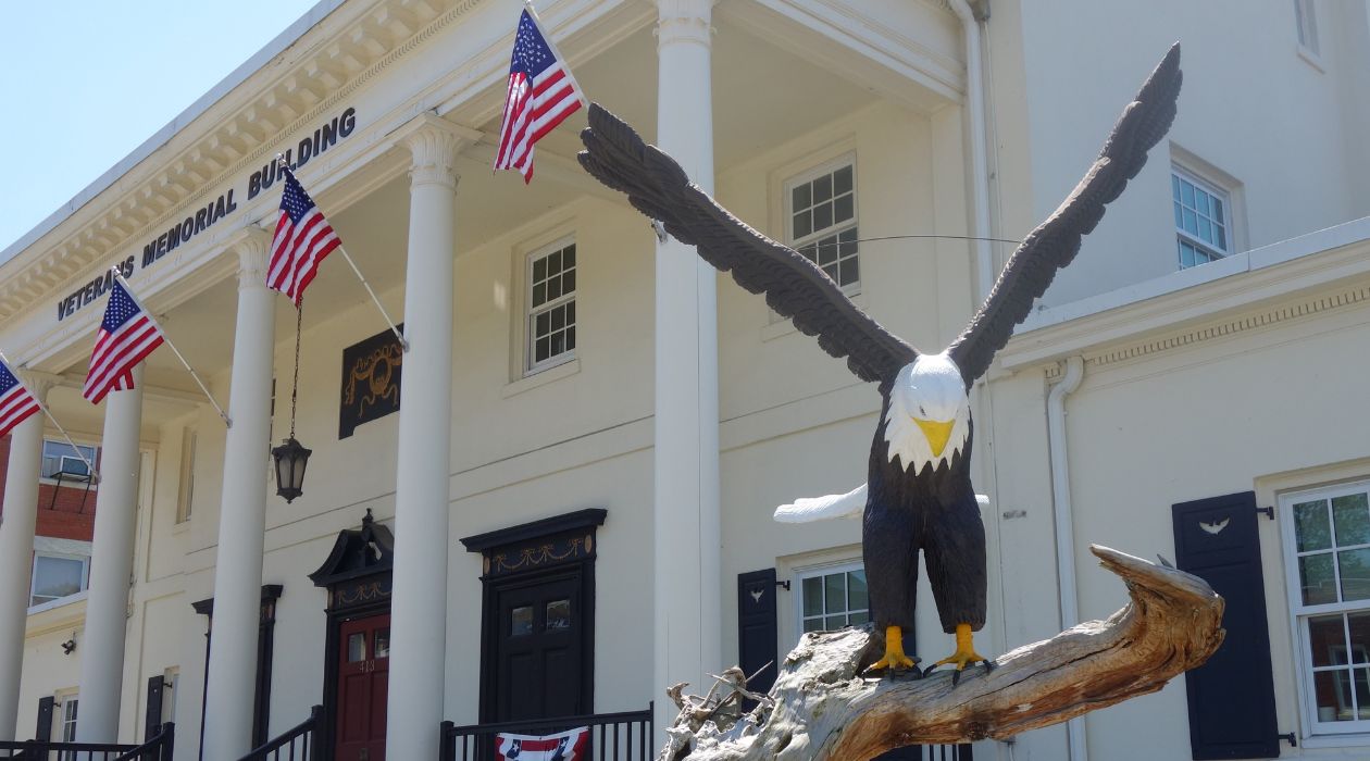 Veterans Memorial Building, Beacon